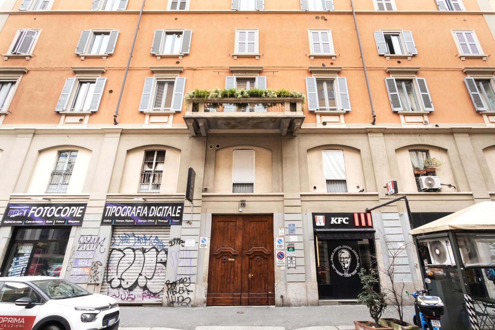 Apartamento Cosy And Bright Flat In The Heart Of Porta Venezia Milán Exterior foto